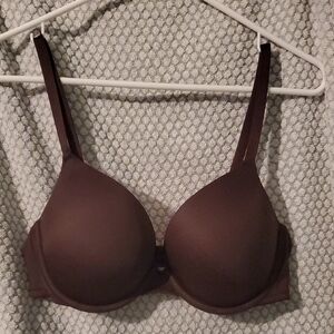 PINK Victoria's Secret Molded T-Shirt Bra